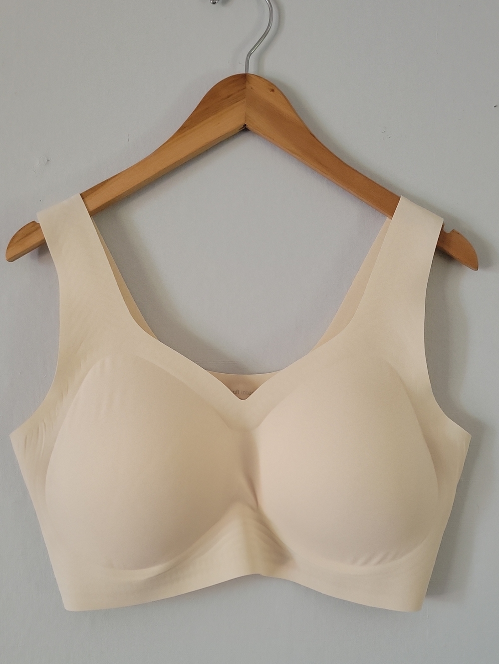 Soft Intention Seamless Nude Comfort Wireless Bra Size 3XL